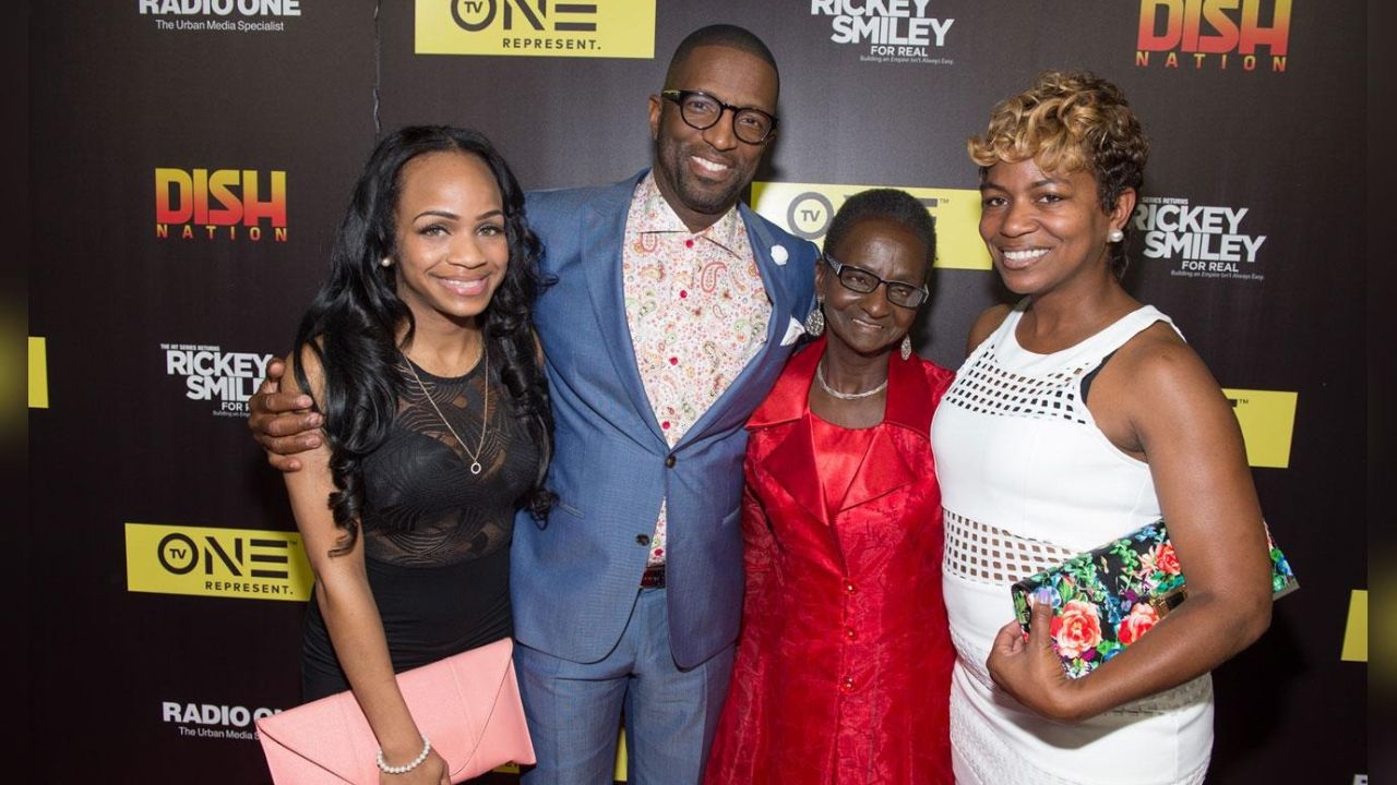 Rickey Smiley Biography