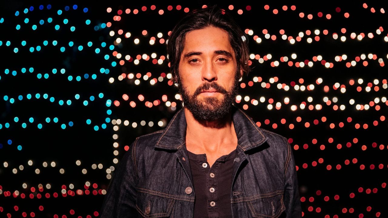 Ryan Bingham Income