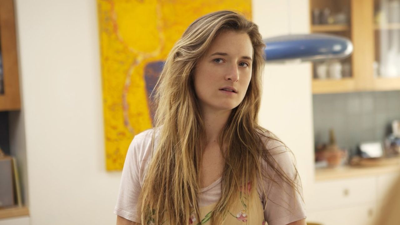 Grace Gummer Income