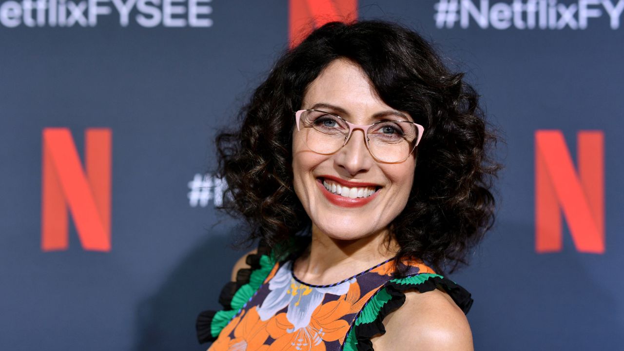 Lisa Edelstein Income