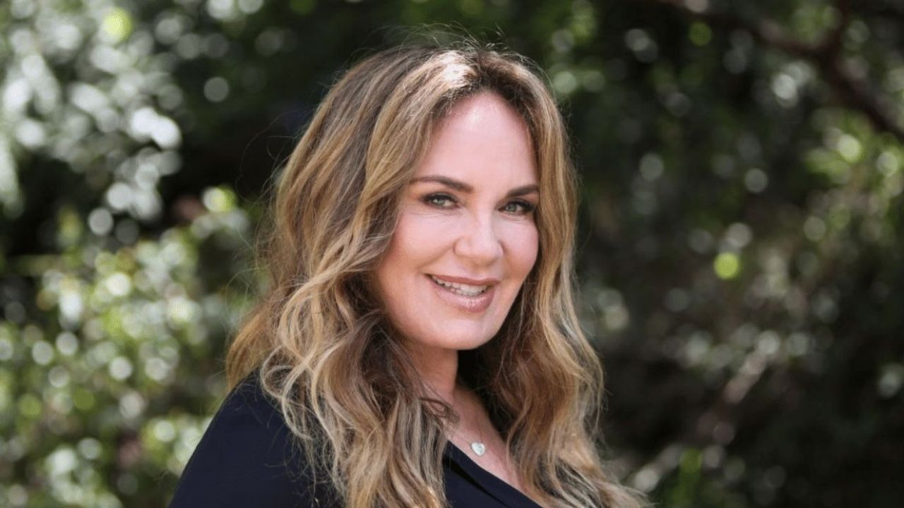 Catherine Bach income