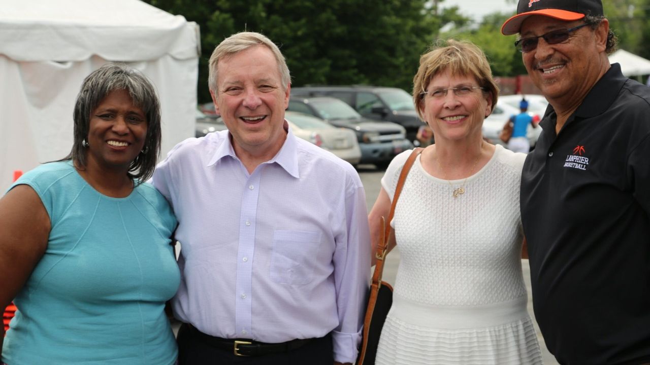 Dick Durbin Biography